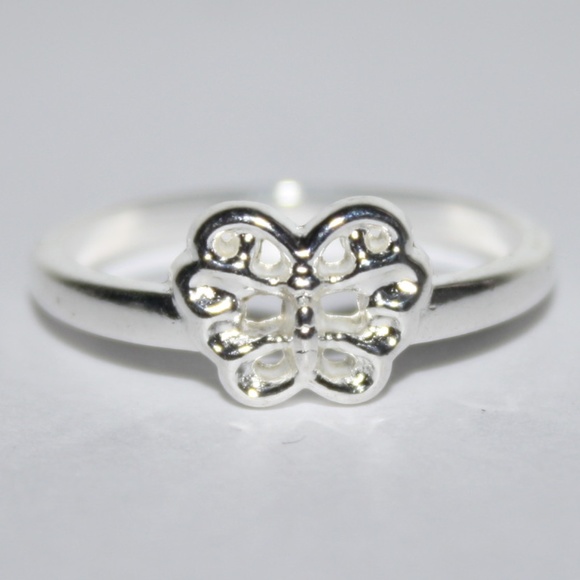 Vintagejelyfish Jewelry - Silver size 8 butterfly ring NWOT